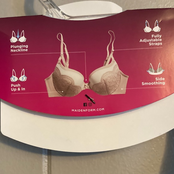 ⚪️NWT Maidenform bra - Picture 8 of 8